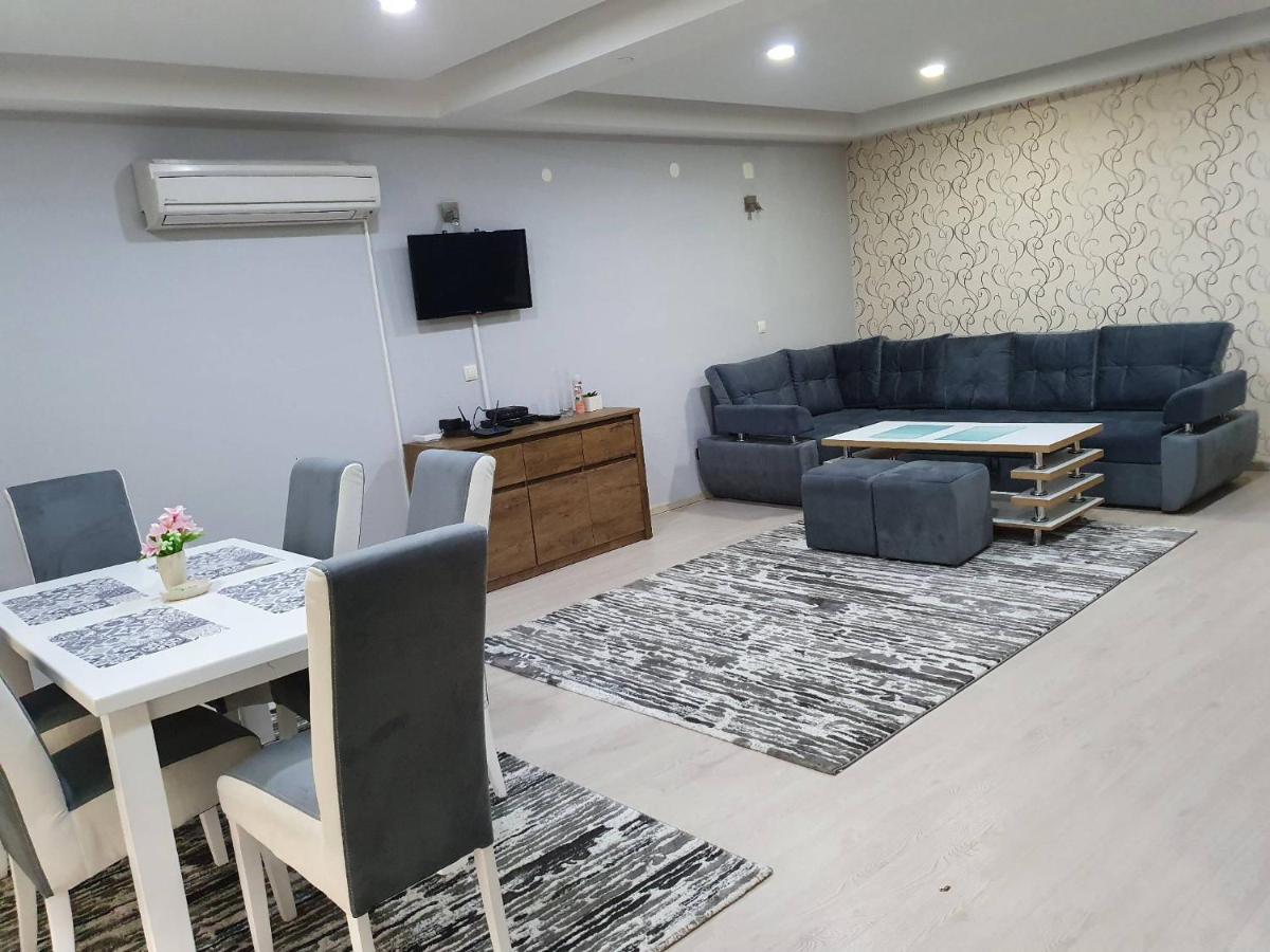 Apartments Arna Вісоко Екстер'єр фото