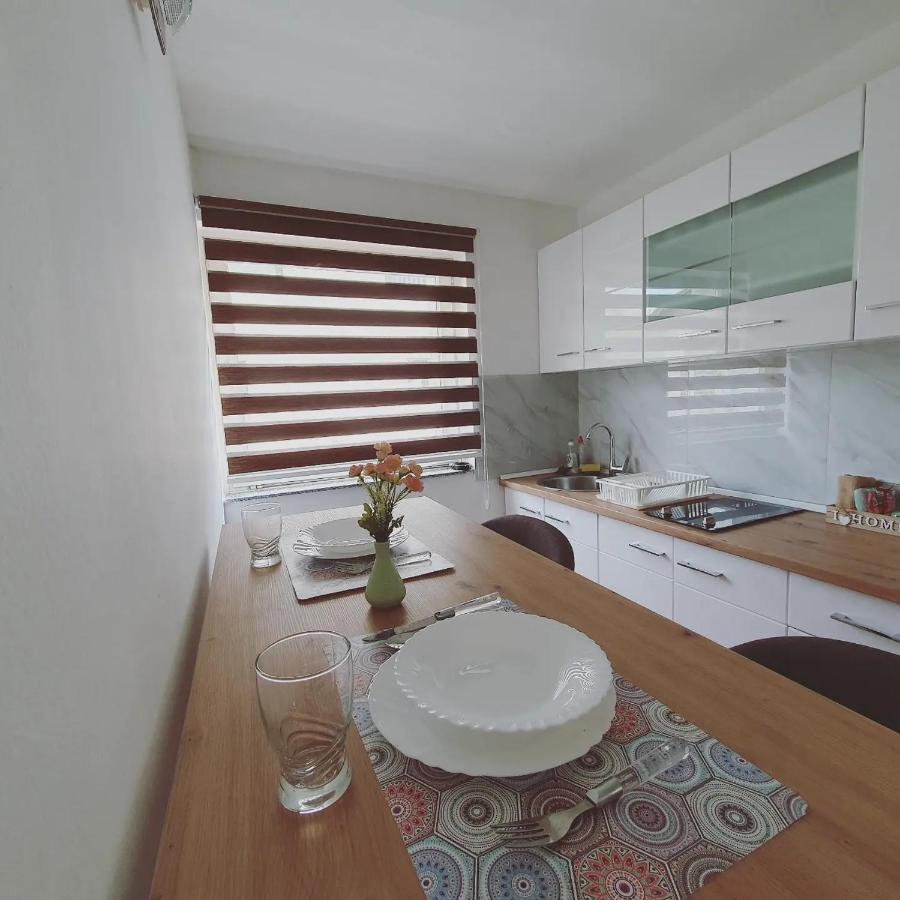 Apartments Arna Вісоко Екстер'єр фото