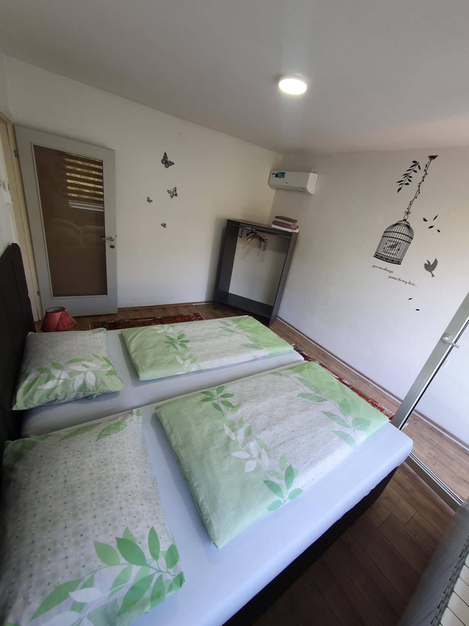Apartments Arna Вісоко Екстер'єр фото
